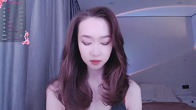  luna 022 online show from December 31, 2024, 2:08 am