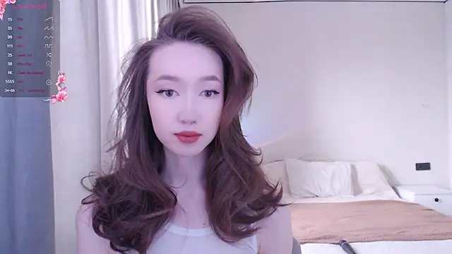  luna 022 online show from January 5, 2025, 4:58 am