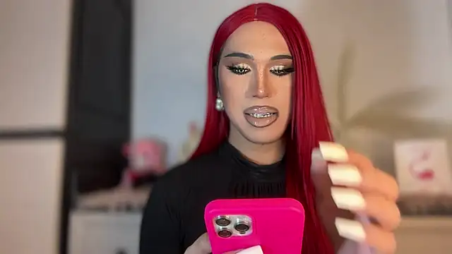 Ts glamxxxx online show from December 16, 2025, 12:59 am