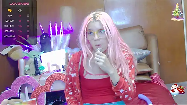 Skinygirl online show from January 26, 2025, 2:14 am