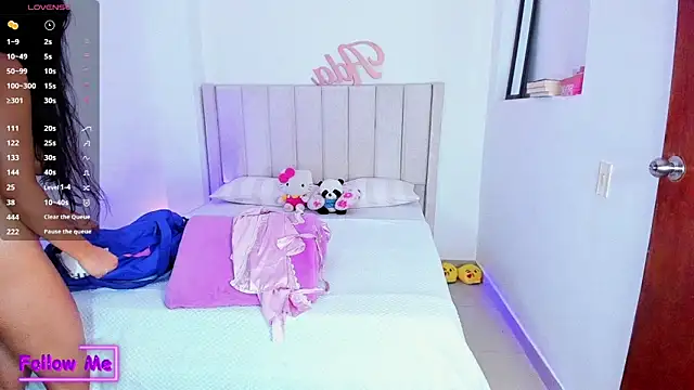 Snapshot of sheirysex_ chatting on January 22, 2025, 3:20 am sheirysex  online show from January 22, 2025, 3:20 am