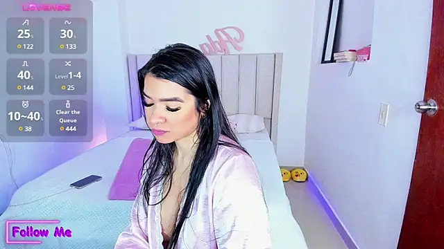 Snapshot of sheirysex_ chatting on February 24, 2025, 4:16 am sheirysex  online show from February 24, 2025, 4:16 am