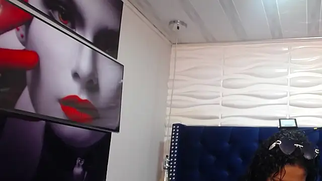 SalmaTits online show from April 27, 2026, 2:48 pm