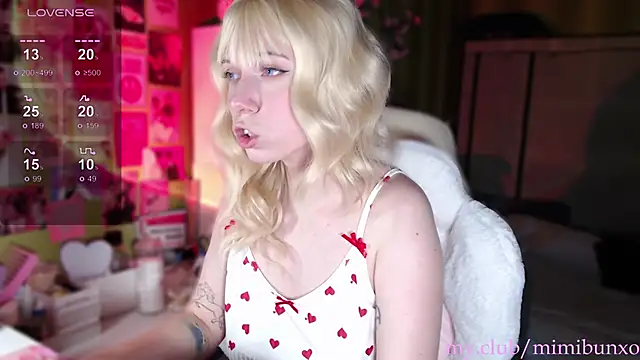 freya sunny online show from February 2, 2026, 5:17 am