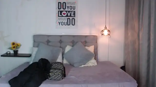 Snapshot of vaness_weet chatting on January 16, 2025, 1:48 am vaness weet online show from January 16, 2025, 1:48 am