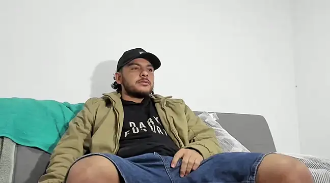 tuyo1995 online show from March 12, 2025, 3:57 am