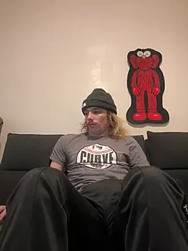 trippyski online show from January 2, 2025, 6:40 am