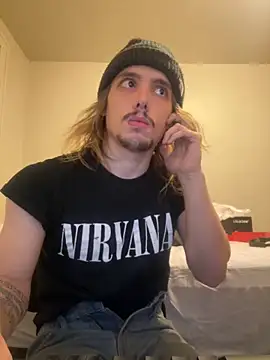 trippyski online show from January 31, 2025, 11:13 am