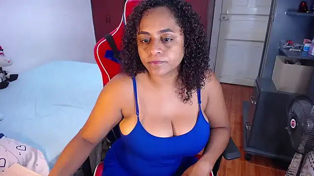 BellaKarla online show from March 8, 2026, 12:30 am