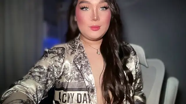 MissCataleyaxxx online show from April 13, 2026, 2:11 pm