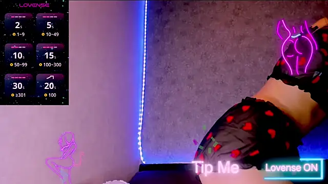 Snapshot of madina_taher chatting on November 26, 2025, 12:11 am madina taher online show from November 26, 2025, 12:11 am