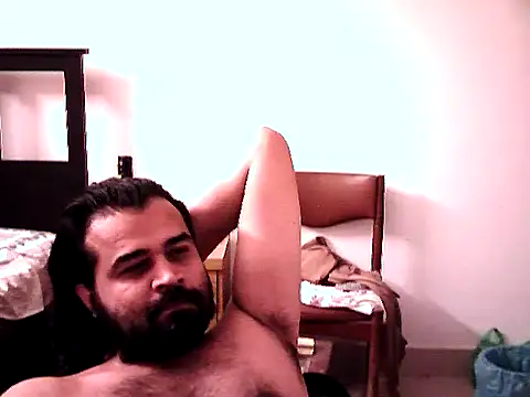 aksxi1 online show from October 22, 2025, 3:01 pm