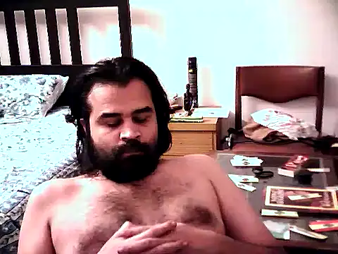 aksxi1 online show from November 5, 2025, 12:21 am