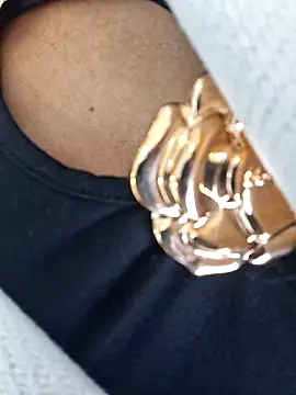 Doll Loren online show from November 12, 2025, 3:34 pm