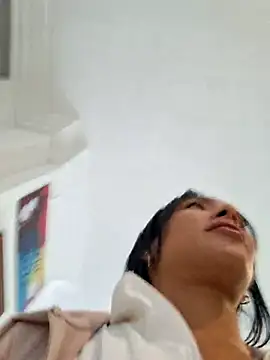 Doll Loren online show from January 19, 2026, 2:54 pm