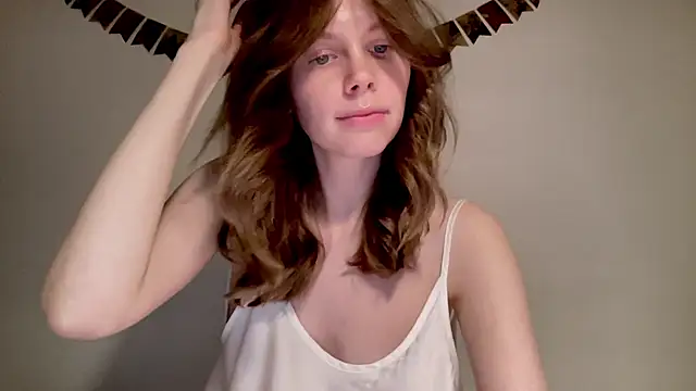 Snapshot of Nikki_Mimimi chatting on December 29, 2024, 1:17 pm Nikki Mimimi online show from December 29, 2024, 1:17 pm