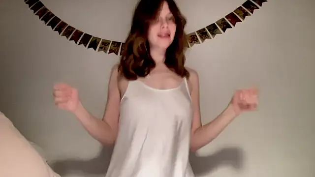 Snapshot of Nikki_Mimimi chatting on January 11, 2025, 1:22 pm Nikki Mimimi online show from January 11, 2025, 1:22 pm