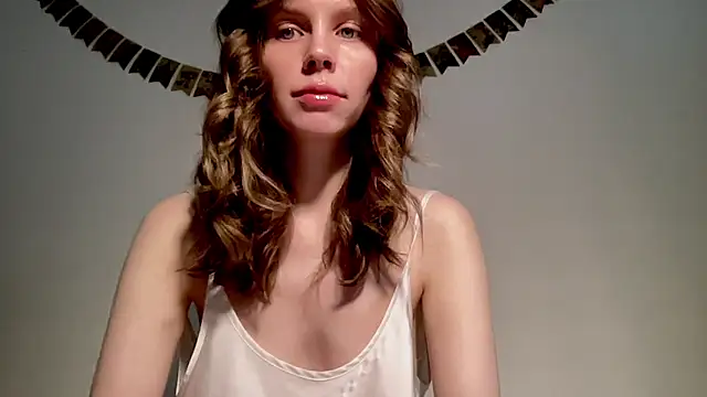 Snapshot of Nikki_Mimimi chatting on February 1, 2025, 10:15 am Nikki Mimimi online show from February 1, 2025, 10:15 am