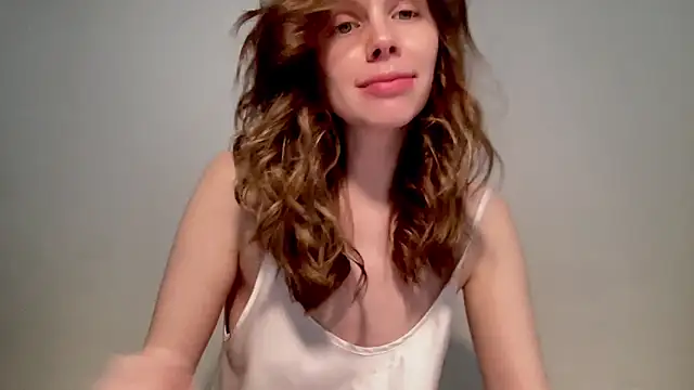 Snapshot of Nikki_Mimimi chatting on February 13, 2025, 1:15 pm Nikki Mimimi online show from February 13, 2025, 1:15 pm