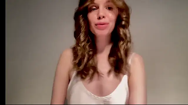 Snapshot of Nikki_Mimimi chatting on March 1, 2025, 1:07 pm Nikki Mimimi online show from March 1, 2025, 1:07 pm