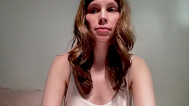 Snapshot of Nikki_Mimimi chatting on October 4, 2025, 10:02 am Nikki Mimimi online show from October 4, 2025, 10:02 am