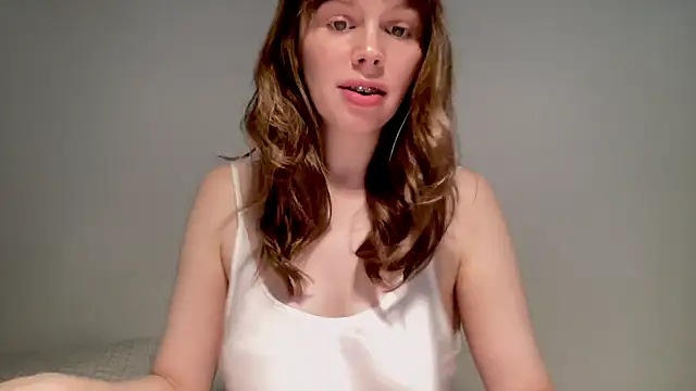 Snapshot of Nikki_Mimimi chatting on October 11, 2025, 10:03 am Nikki Mimimi online show from October 11, 2025, 10:03 am