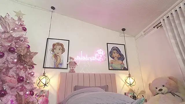 Snapshot of dani_parker_ chatting on November 15, 2025, 7:10 pm dani parker online show from November 15, 2025, 7:10 pm