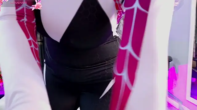 Snapshot of BLACK_ROSSE_1 chatting on November 4, 2025, 12:59 pm BLACK ROSSE 1 online show from November 4, 2025, 12:59 pm