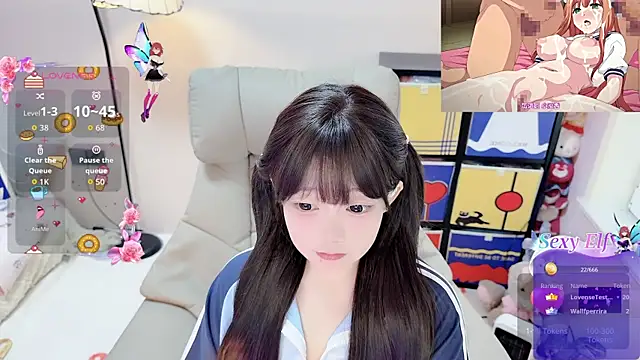 TUTU-CN online show from April 15, 2026, 2:18 am