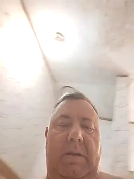 lawndad79 online show from December 9, 2024, 2:24 am