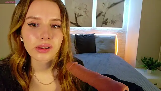 Betty June online show from April 9, 2026, 8:47 pm