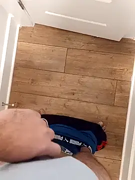 Snapshot of Mark_Dad chatting on December 2, 2024, 12:18 pm Mark Dad online show from December 2, 2024, 12:18 pm