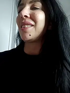 Snapshot of Cataleya80 chatting on January 9, 2026, 12:13 am Cataleya80 online show from January 9, 2026, 12:13 am