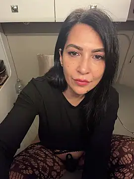 Snapshot of Cataleya80 chatting on February 28, 2026, 10:44 pm Cataleya80 online show from February 28, 2026, 10:44 pm