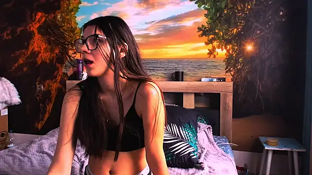 MollyLollipop online show from January 19, 2025, 7:57 am