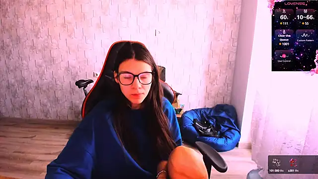 MollyLollipop online show from February 26, 2025, 4:14 am