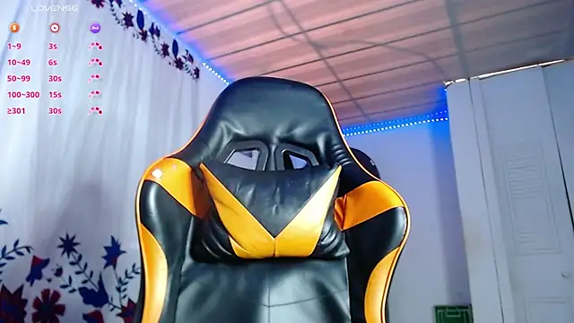 Snapshot of Adam_Hudsond chatting on December 14, 2025, 1:27 pm Adam Hudsond online show from December 14, 2025, 1:27 pm