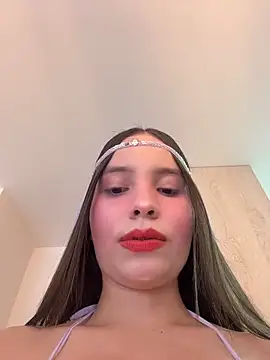 Snapshot of MiaJacksonn chatting on April 26, 2026, 4:26 pm MiaJacksonn online show from April 26, 2026, 4:26 pm