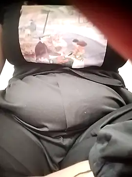 Snapshot of BigBustyRuhi chatting on March 16, 2025, 10:22 am BigBustyRuhi online show from March 16, 2025, 10:22 am