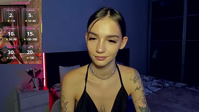 SophieCatty online show from November 8, 2025, 1:06 am