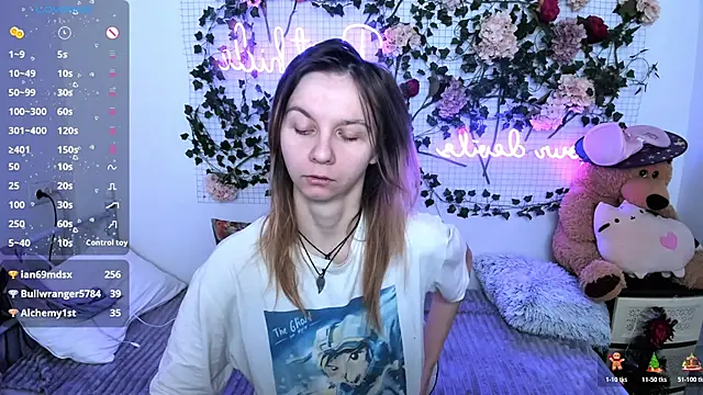 Snapshot of Bell_a_mi_ chatting on January 10, 2026, 2:41 pm Bell a mi online show from January 10, 2026, 2:41 pm