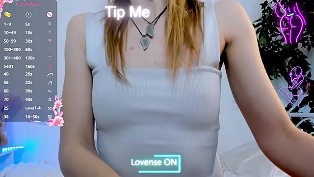 Snapshot of Bell_a_mi_ chatting on April 8, 2026, 10:37 am Bell a mi online show from April 8, 2026, 10:37 am