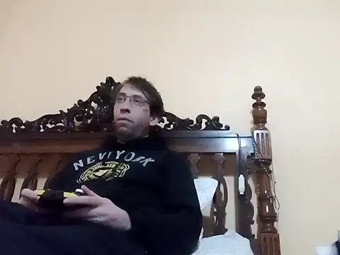 White rabbit  online show from January 7, 2025, 3:02 pm