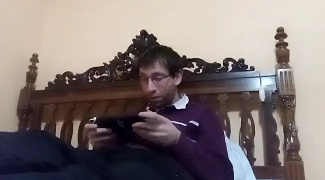 White rabbit  online show from January 17, 2025, 9:17 pm