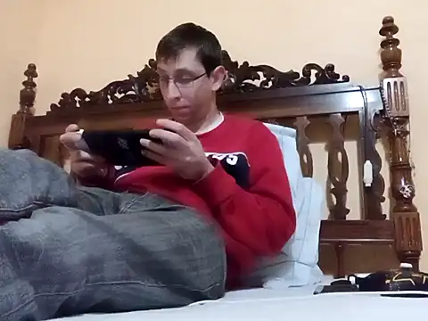 White rabbit  online show from January 26, 2025, 3:25 pm