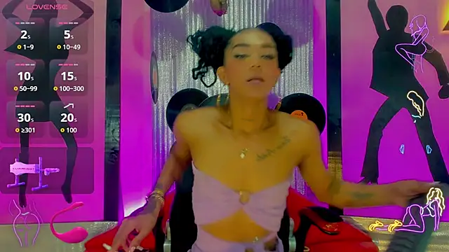 Snapshot of nickyminach_ chatting on October 27, 2025, 7:18 pm nickyminach online show from October 27, 2025, 7:18 pm