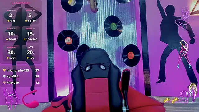 Snapshot of nickyminach_ chatting on October 31, 2025, 7:15 pm nickyminach online show from October 31, 2025, 7:15 pm