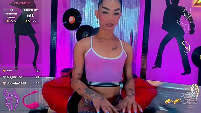 Snapshot of nickyminach_ chatting on November 1, 2025, 7:27 pm nickyminach online show from November 1, 2025, 7:27 pm