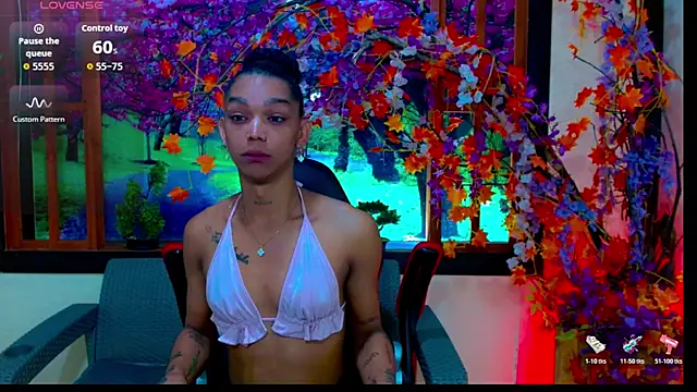 Snapshot of nickyminach_ chatting on November 5, 2025, 12:05 pm nickyminach online show from November 5, 2025, 12:05 pm