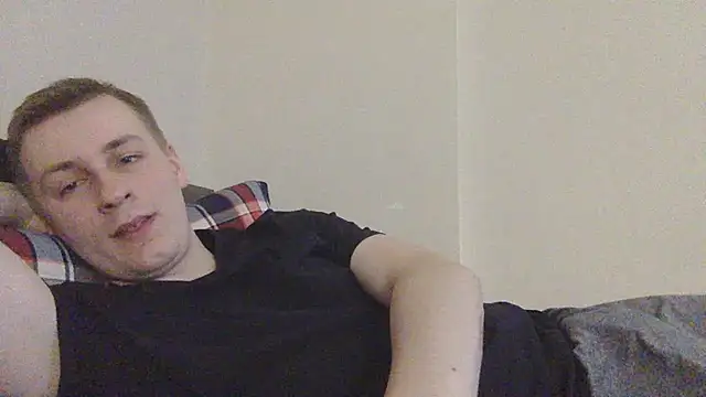 Snapshot of your_andy chatting on November 14, 2025, 7:29 am your andy online show from November 14, 2025, 7:29 am